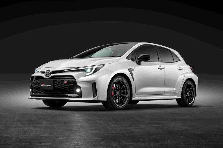 Esportivo GR Corolla chega &agrave;s lojas na primeira semana de julho.