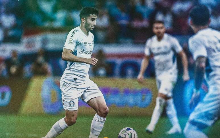 Gr&ecirc;mio, de Villasanti, tenta nova vit&oacute;ria em Salvador &ndash;