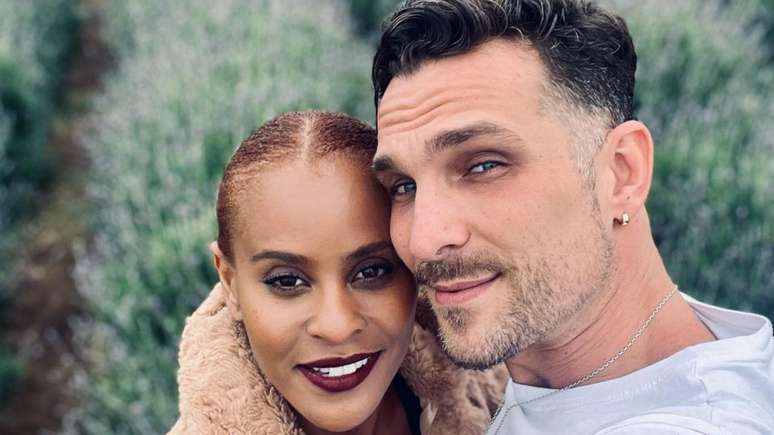 Luiz Bacci unmasks Aline Wirley’s husband and generates a serious debate on the web