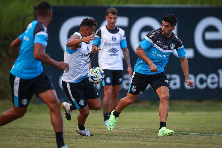 Grêmio treina para enfrentar o Bahia pela Copa do Brasil –