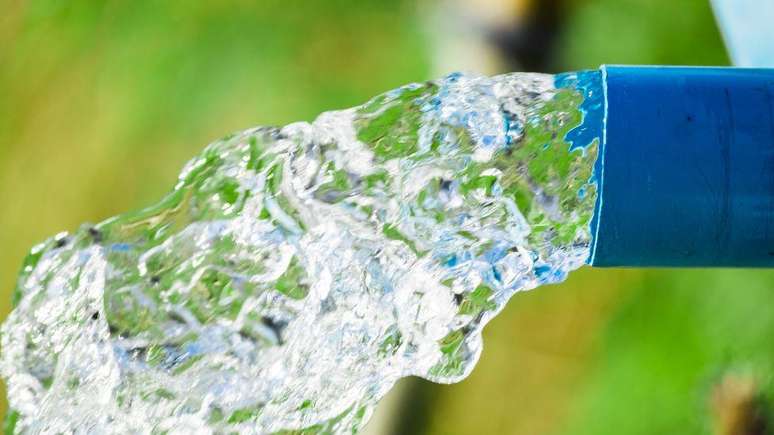 Extra&ccedil;&atilde;o e transporte de &aacute;guas subterr&acirc;neas tem efeito sobre o n&iacute;vel do mar