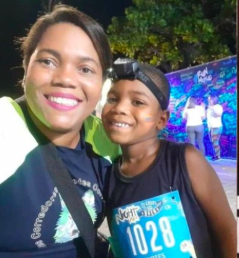 Miguel estava aos cuidados da patroa da Mirtes para que ela passeasse com o cachorro da fam&iacute;lia 