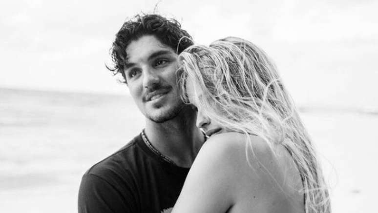Yasmin Brunet reacts to the joke with the initial of her ex, Gabriel Medina: ‘Sometimes like this?’;  Watch a video