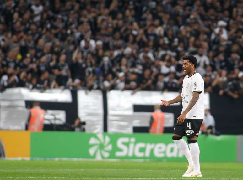 Corinthians tem impasse com datas da Copa do Brasil e Sul-Americana