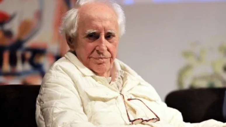 O diretor, ator e dramaturgo Zé Celso Martinez Corrêa, 86, está internado no Hospital das Clínicas de São Paulo