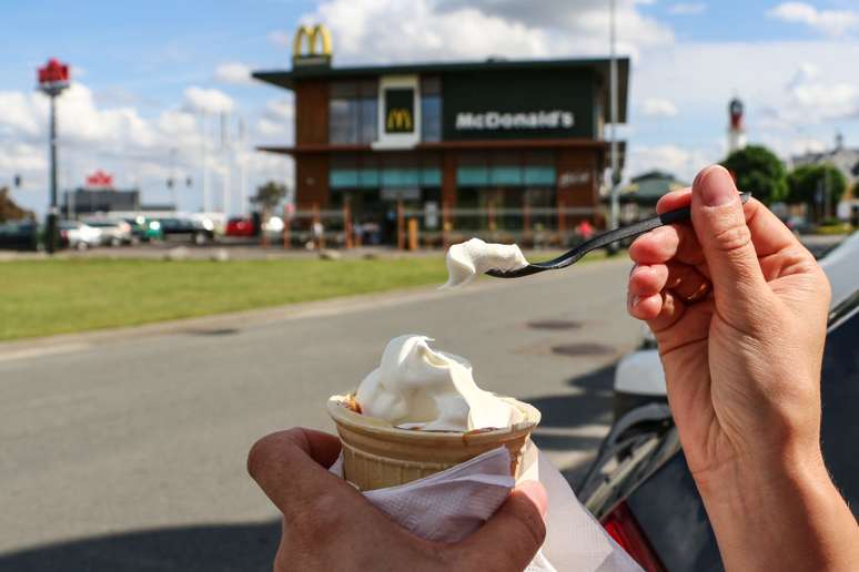 Sorvete do McDonald's virou 'bebida láctea' ou até 'sobremesa' 
