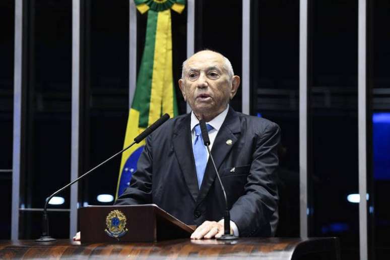 Ex-governador Siqueira Campos