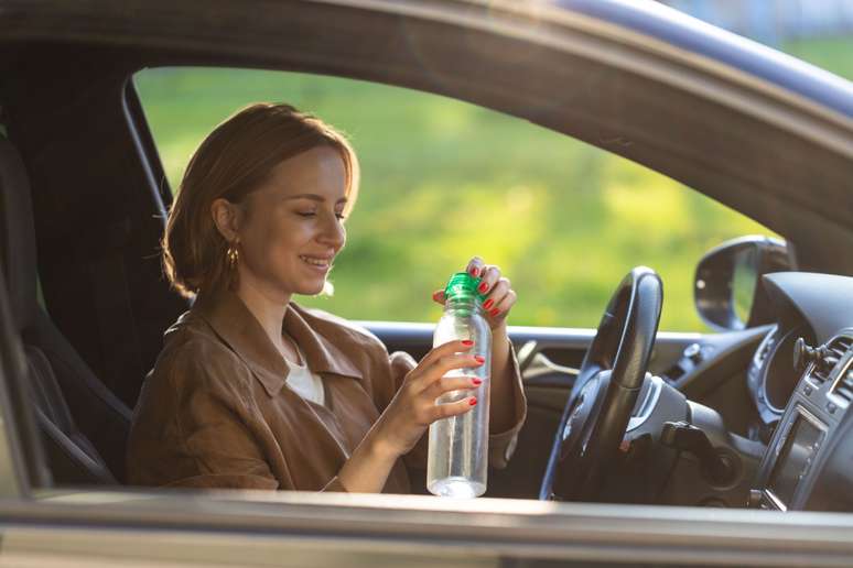 It is essential to avoid dehydration while travelling 