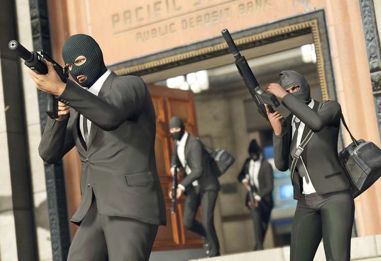 Chame os amigos para participar dos diferentes roubos em Los Santos