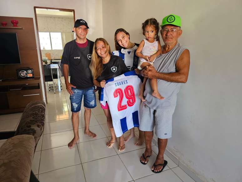 Família de Tiquinho em Sousa/PB está na torcida pelo título do Botafogo –