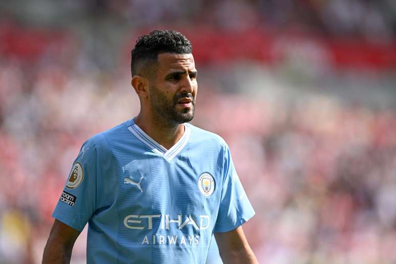 Mahrez deve ser mais um a encarar desafio no futebol saudita 