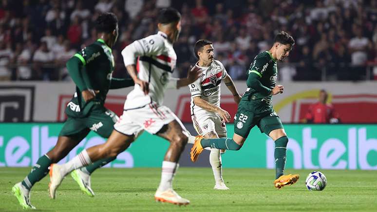 Joaqu&iacute;n Piquerez &eacute; um dos destaques do Verd&atilde;o na atual temporada &ndash;