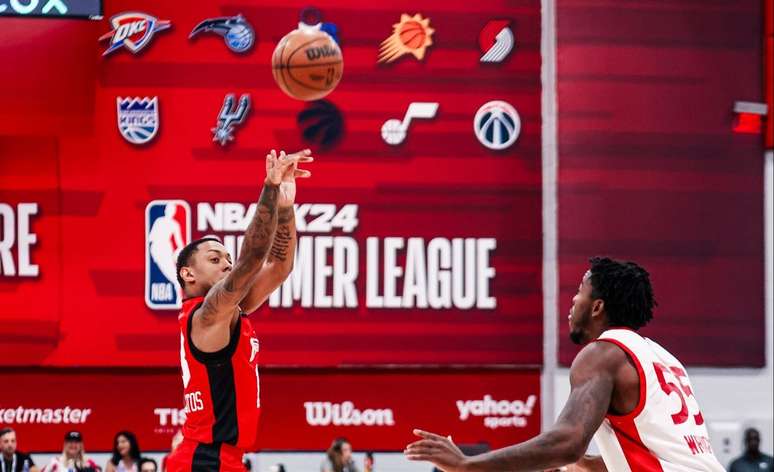 Yago em quadra pelo Chicago Bulls na Summer League 