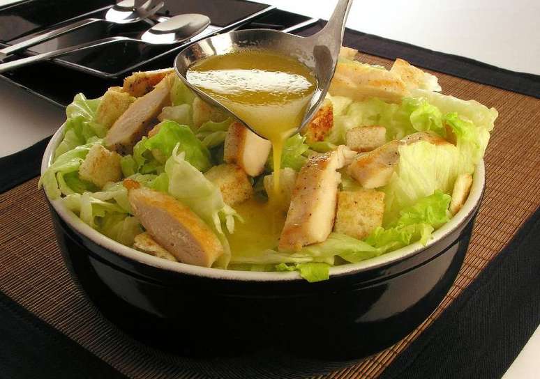 Salada Caesar