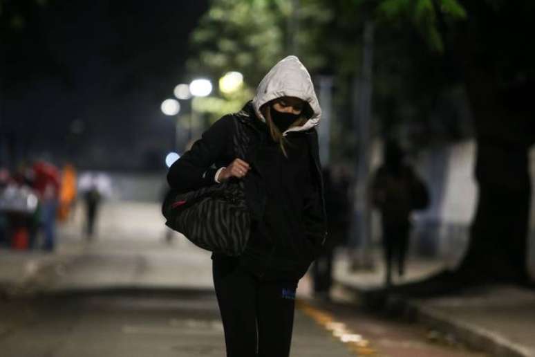 Na sexta-feira, 14, a temperatura mínima na capital poderá chegar aos 9º