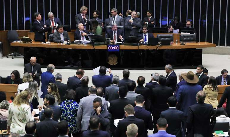 Câmara dos Deputados.