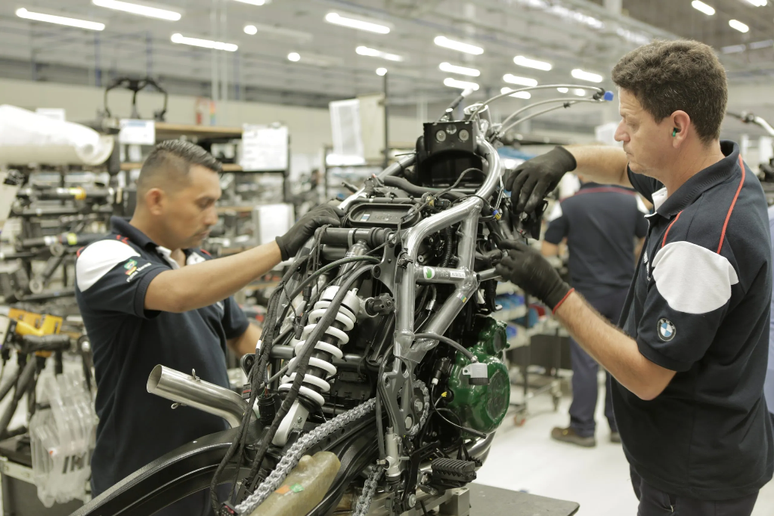 Produção de motos no semestre foi a melhor desde 2014, diz Abraciclo.