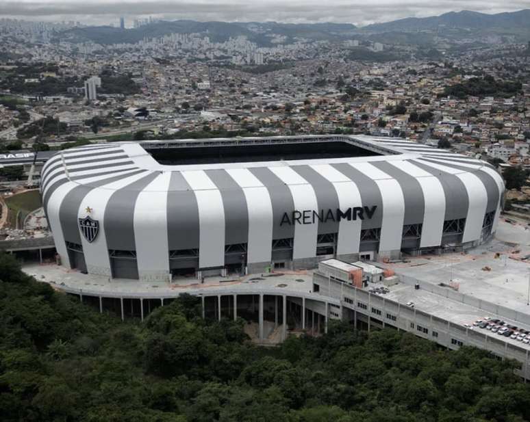 Rubens Menin detalha planos de quitar dívidas do Atlético-MG nos próximos  anos