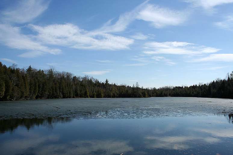 Lago no Canadá foi indicado por cientistas como marco de presença de humanos na Terra