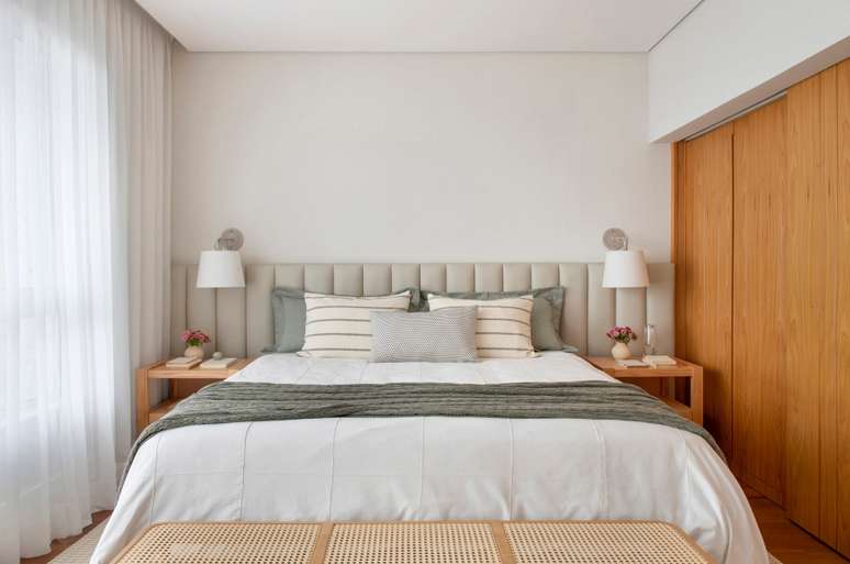 275m² apartment designed by Studio 021 Arquitetura.