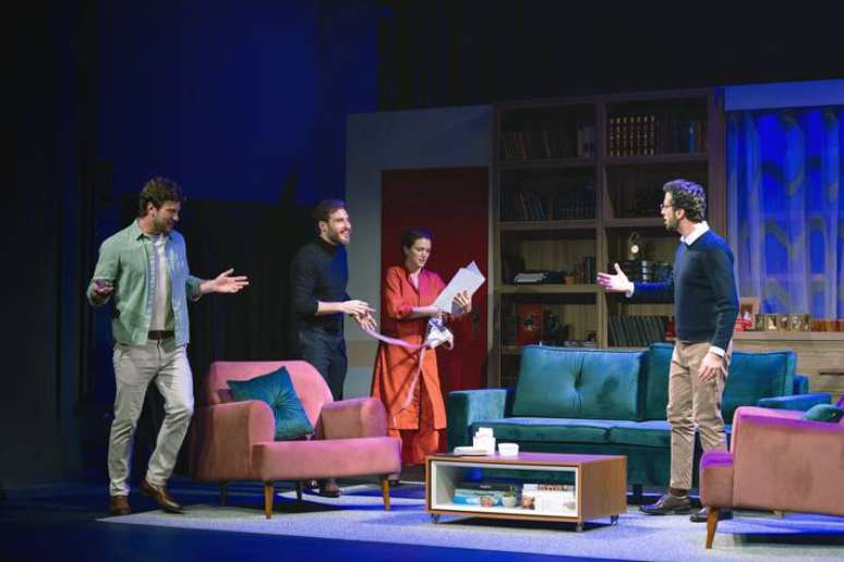 Pe&ccedil;a 'O nome do beb&ecirc;'