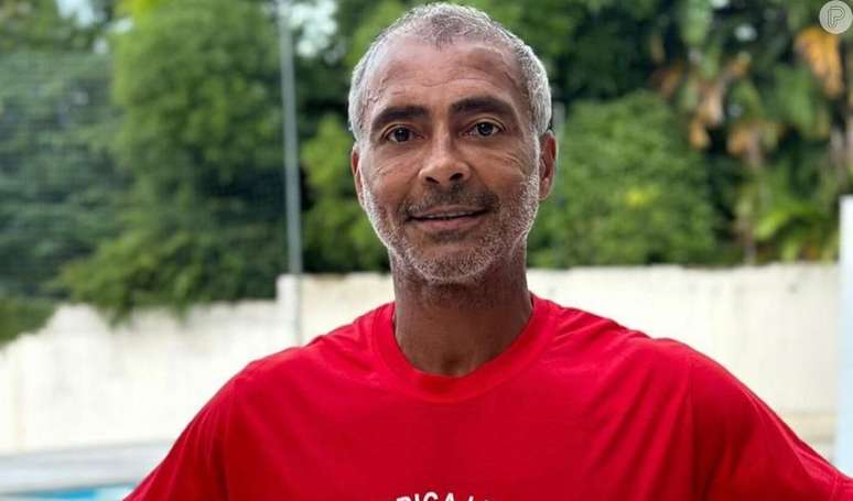 Romário é internado às pressas no Rio de Janeiro.