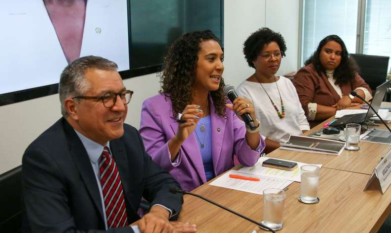 Para a ministra da Igualdade Racial, Anielle Franco, o Estado brasileiro deve se responsabilizar pela promoção da saúde psíquica e social dos parentes de vítimas da violência no país