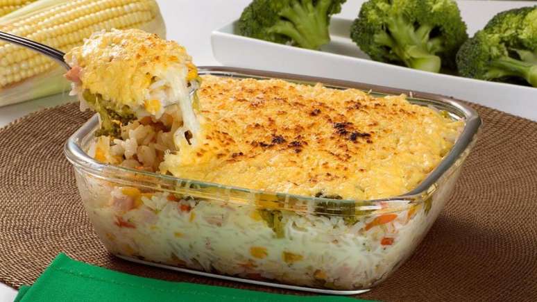 Arroz de forno cremoso aos queijos
