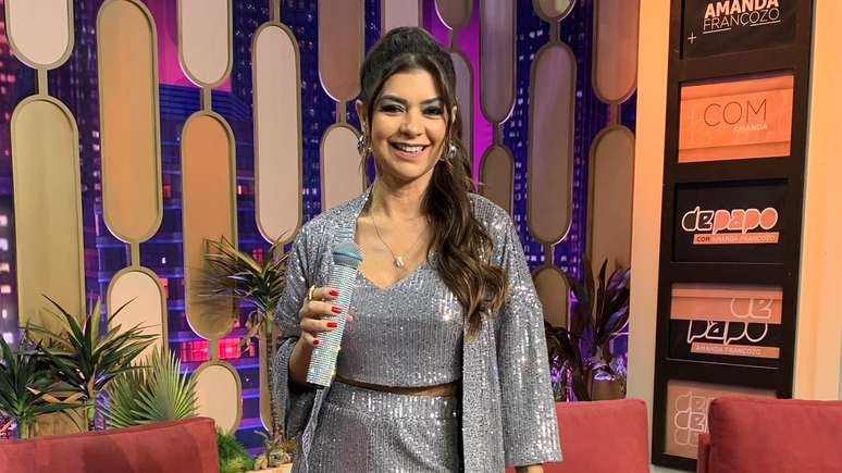 Amanda Françozo diz que a TV Aparecida permite que faça o programa como sempre quis