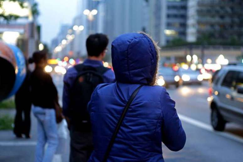 São Paulo registrou média mínima de 9º C neste domingo, 16