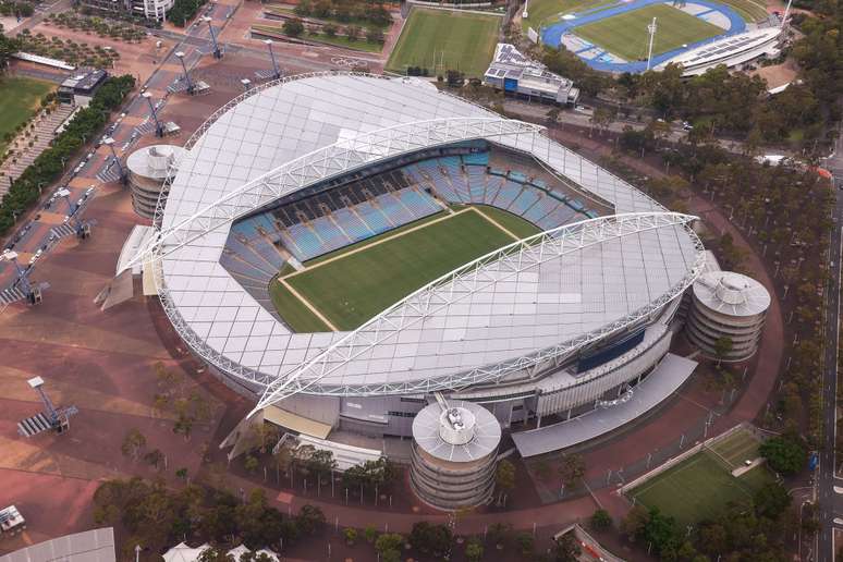 Conheça os oito estádios que receberão jogos da Copa do Mundo no