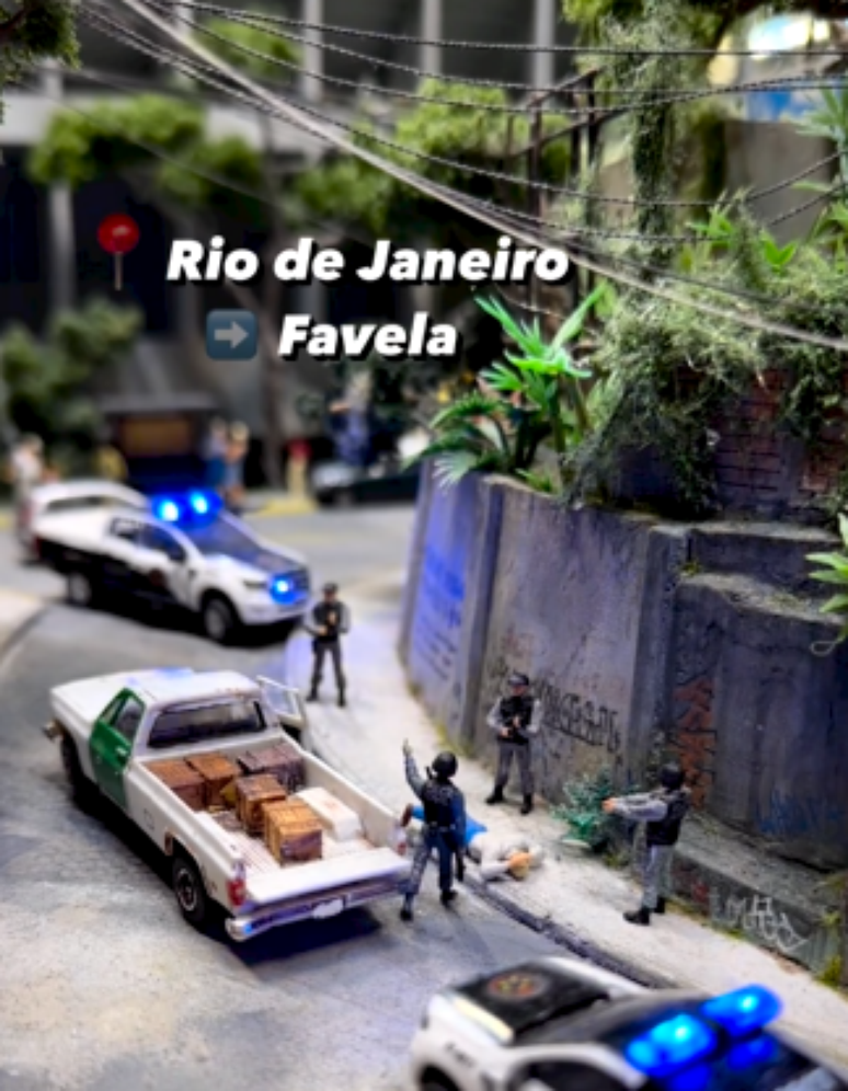 Museum in Germany is criticized for recreating a crime scene in Rio de Janeiro