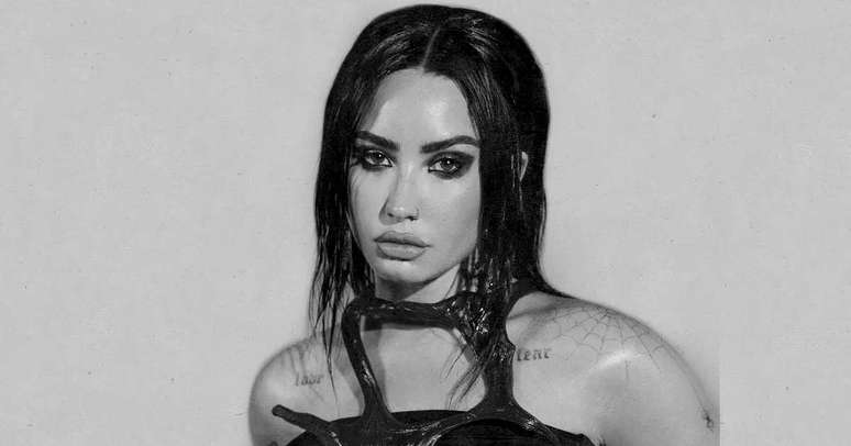 "Eu não dirijo porque tenho pontos cegos na minha visão", contou Demi Lovato