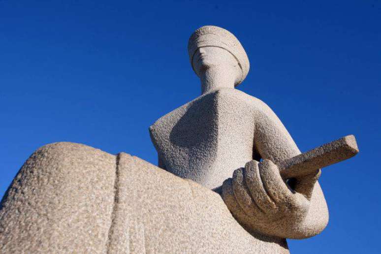 A estátua da Justiça, em frente ao Supremo Tribunal Federal.