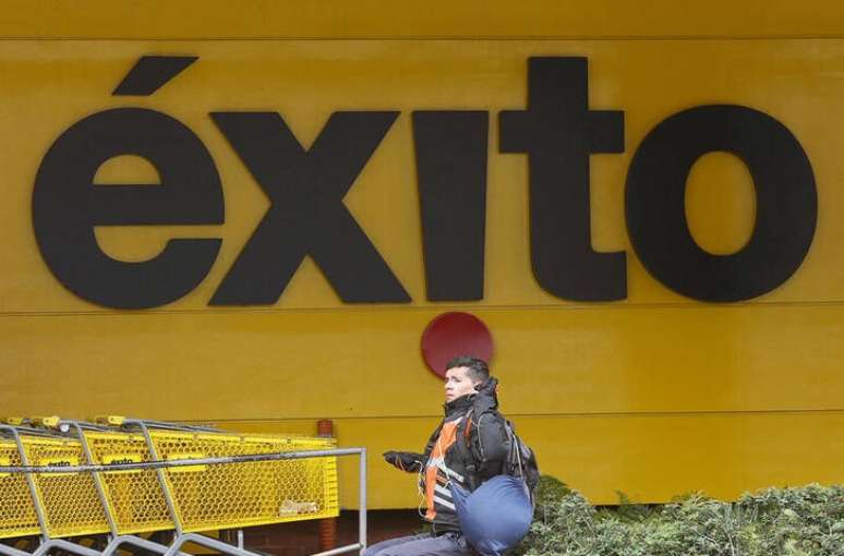 Logo do Éxito em Bogotá, Colômbia 1/3/2019 REUTERS/Luisa González