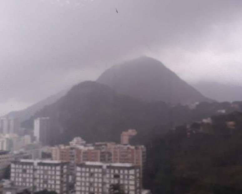 Day with rain on almost the entire Brazilian coast