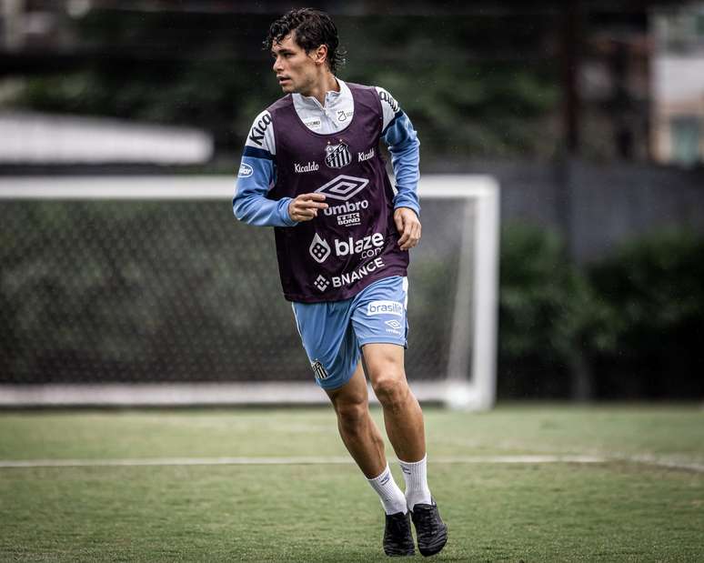 Santos will have a free week of training;  see roster schedule