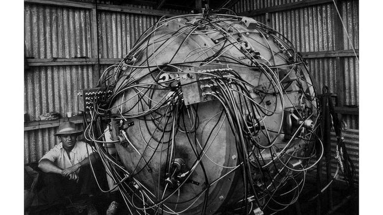 ‘The Gadget’ (‘O Dispositivo’) foi colocado no alto de uma torre para o teste Trinity em 1945, a primeira bomba nuclear detonada no planeta.