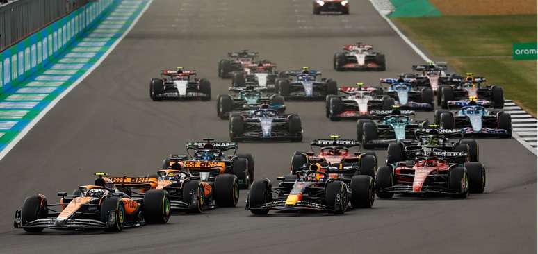 F1: Never have teams won so much money.  Why new teams?