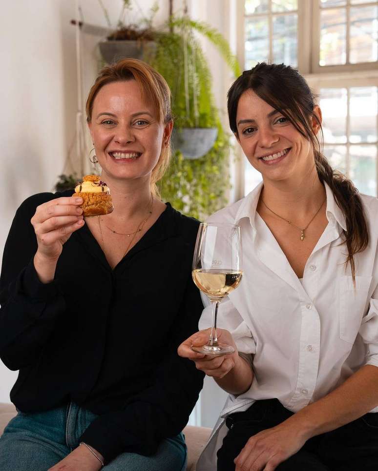 Elisa Fernandes e Luiza Hoffmann