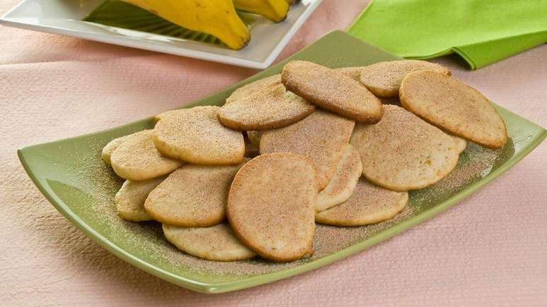 Biscoito de banana com canela