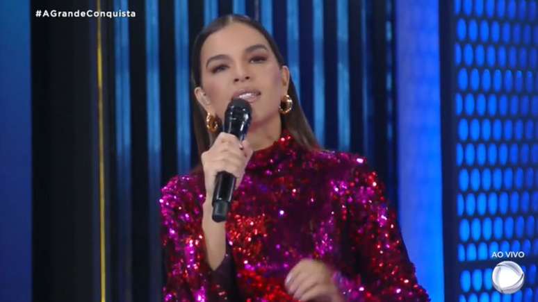 Mariana Rios for the web showing the sensual look of ‘A Grande Conquista’