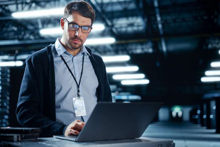 It is important to monitor networks regularly to prevent hacking attempts. It is important to monitor networks regularly to prevent hacking attempts.