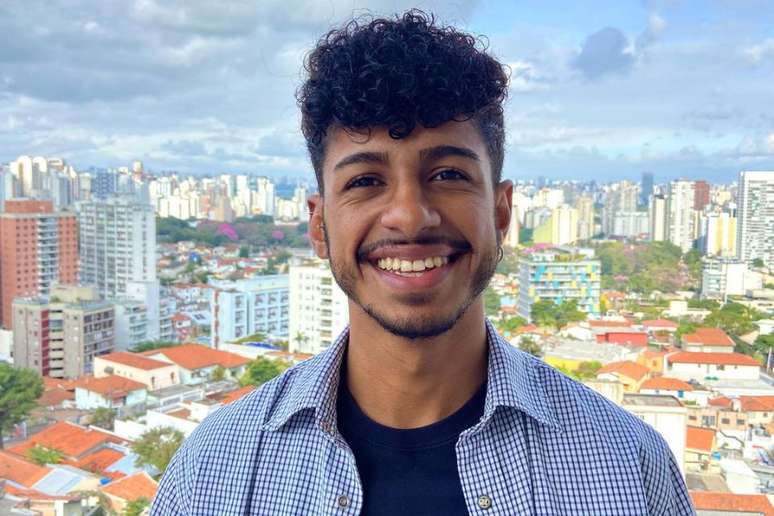 O vereador Giancarlo Moreira Gama, de 22 anos, foi aprovado na renomada Universidade de Oxford, no Reino Unido, para um mestrado em Políticas Públicas.