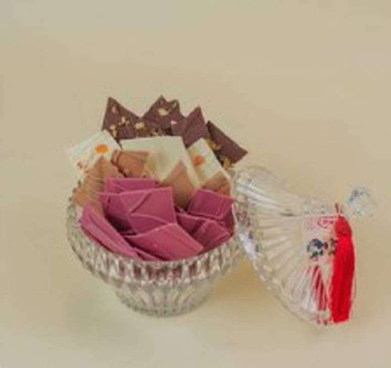 O Ateliê Lu Chocolates lançou o chocolate rosa.