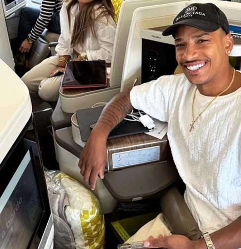 Matheus Pereira a caminho do Brasil para defender o Cruzeiro  -