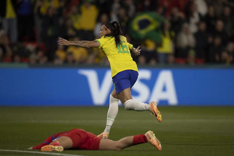 Artilheira do Brasileiro Feminino, Bia Zaneratto retorna ao Palmeiras