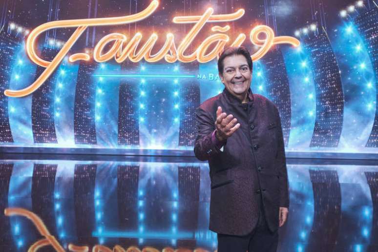 Faustão apresentou seu programa na Band por um ano e meio depois de deixar a Globo