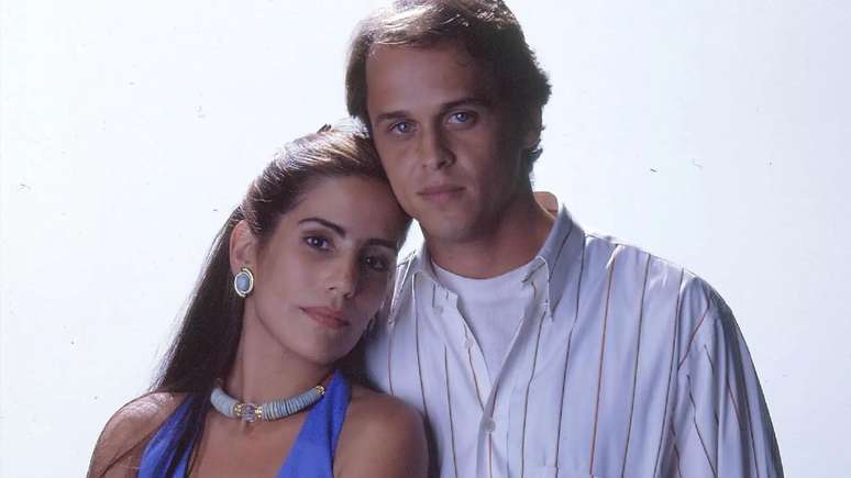 Raquel e Marcos em 'Mulheres de Areia' (Reprodução/TV Globo)