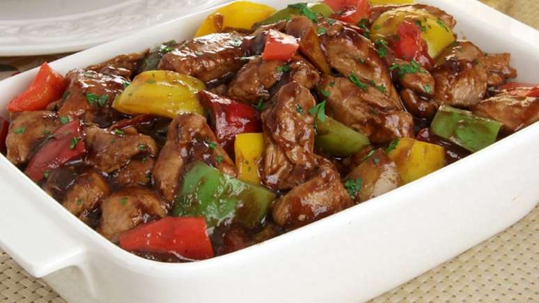 Diced chicken with bell pepper